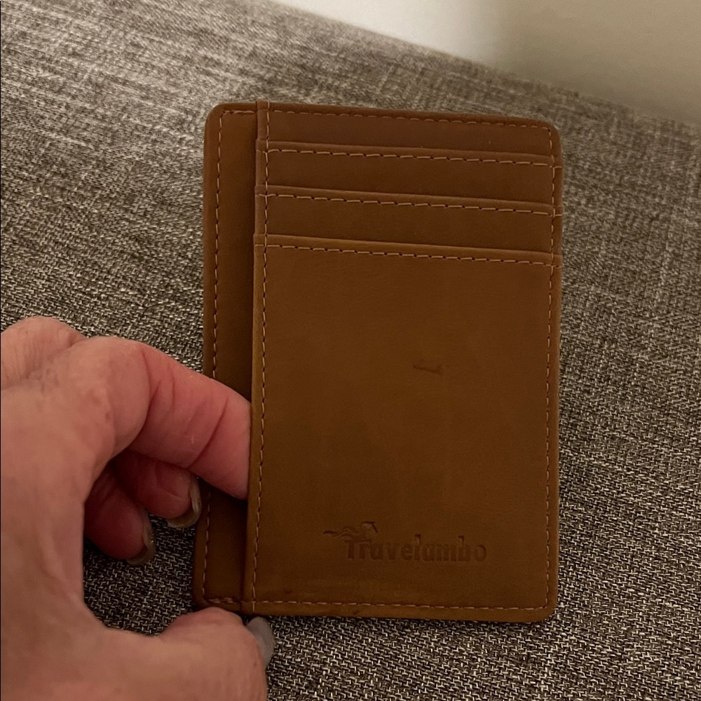 -NWOT Tan Leather Card Holder